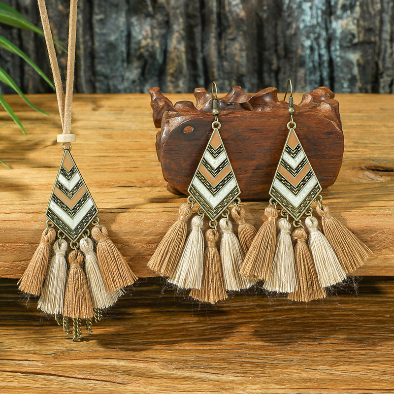 귀걸이가 달린 보호 시크 빈티지 나무 레이어드 태슬 목걸이 091