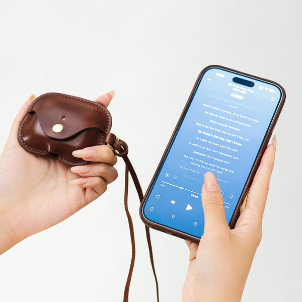 Hochwertige AirPods-Hülle aus echtem Leder mit kostenlosem Lederband