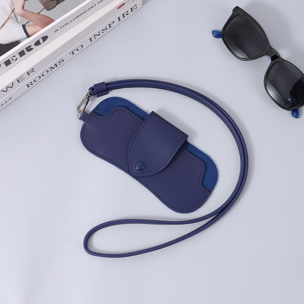 Hochwertiges, handgefertigtes Brillenetui aus Leder mit Umhängeband